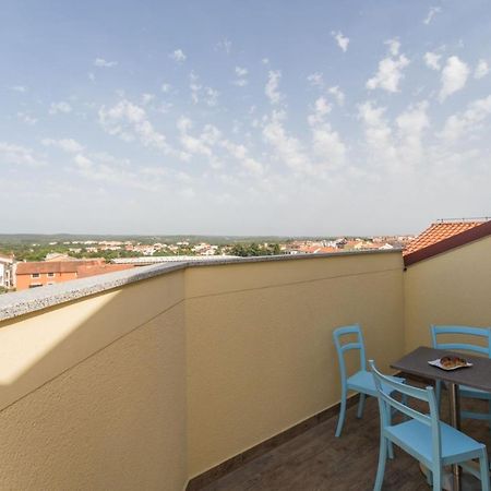 Rovinj Apartments Exteriör bild