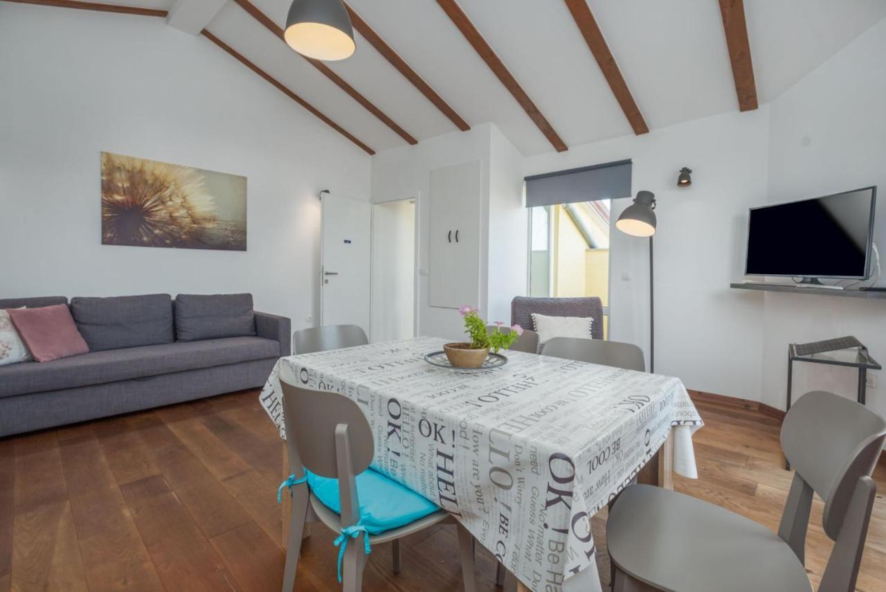 Rovinj Apartments Exteriör bild