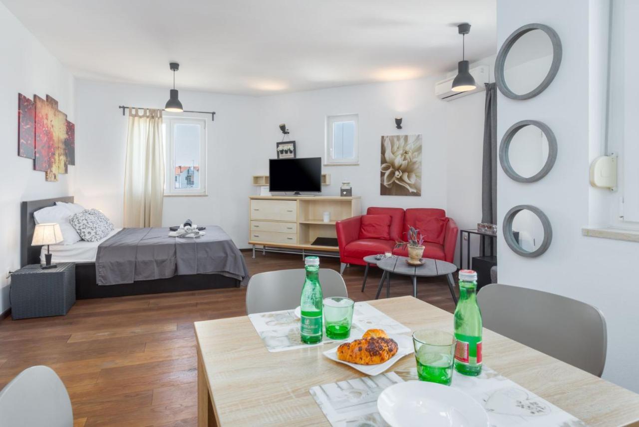 Rovinj Apartments Exteriör bild